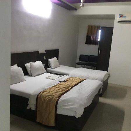 Hotel Long Stay Ahmedabad Exterior foto